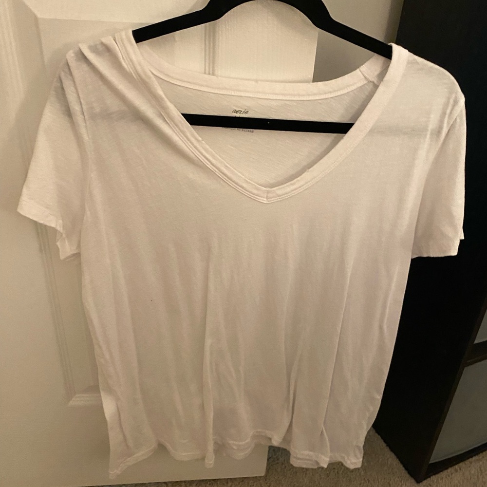 Aerie V neck Tee